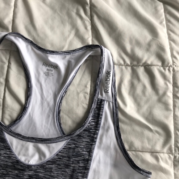 Reebok Tank Top NEVER WORN - Picture 2 of 5